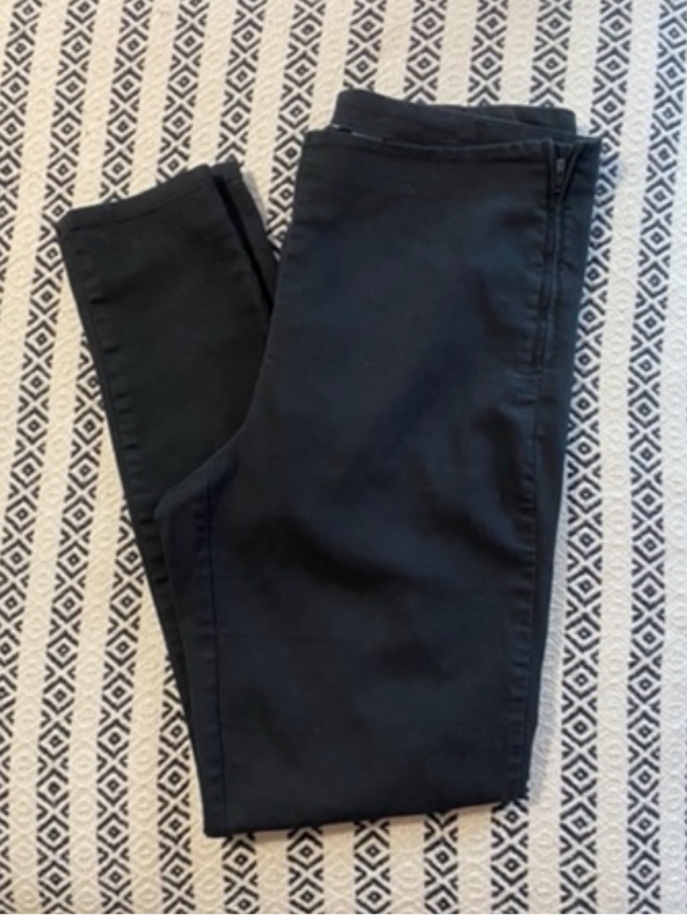 Divided Black Side Zip Slim Ankle Stretch Mid Rise Pixie Work Pants Women’s 10